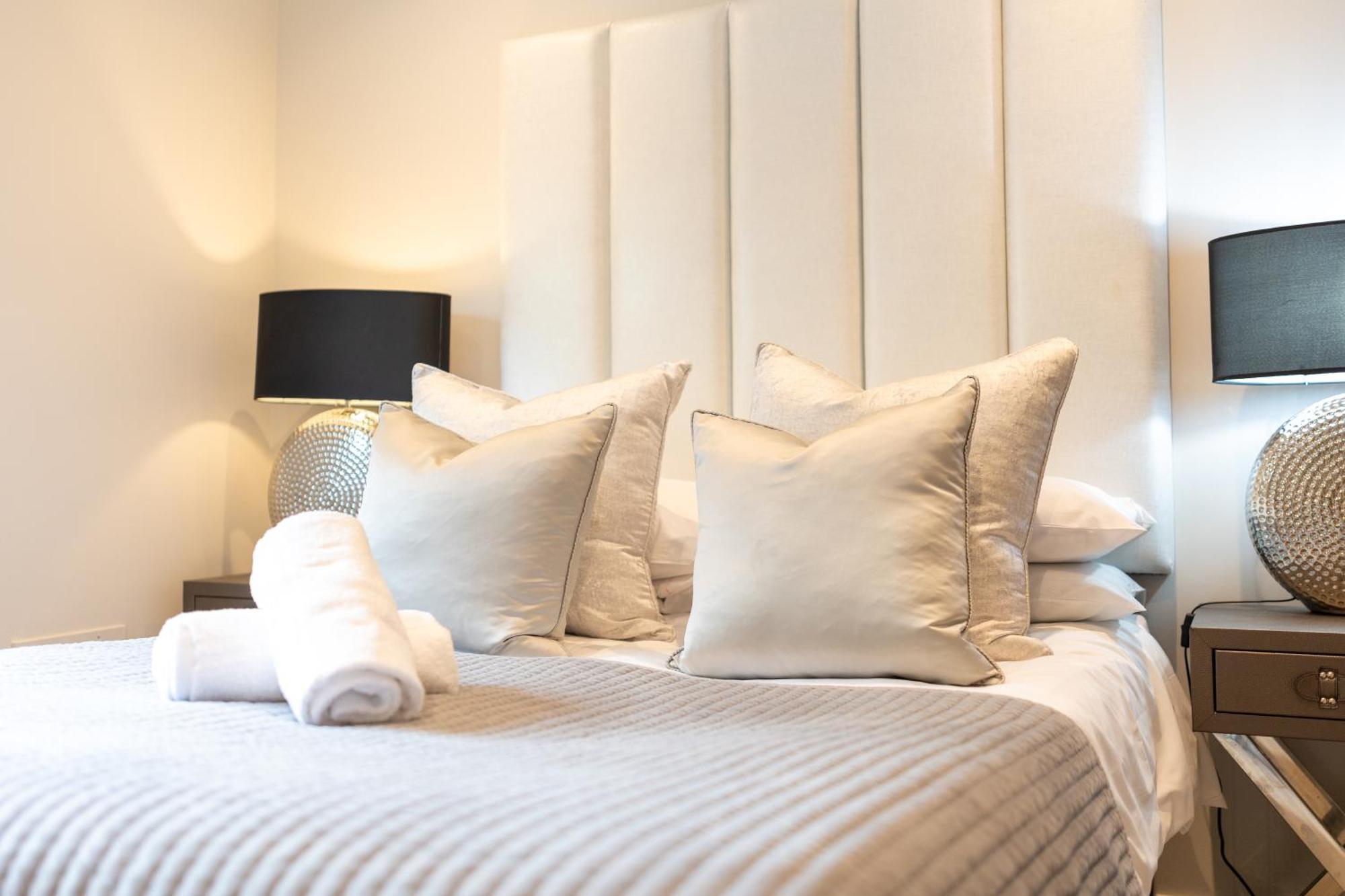 Exclusive Cardiff City Centre Apartment Eksteriør billede